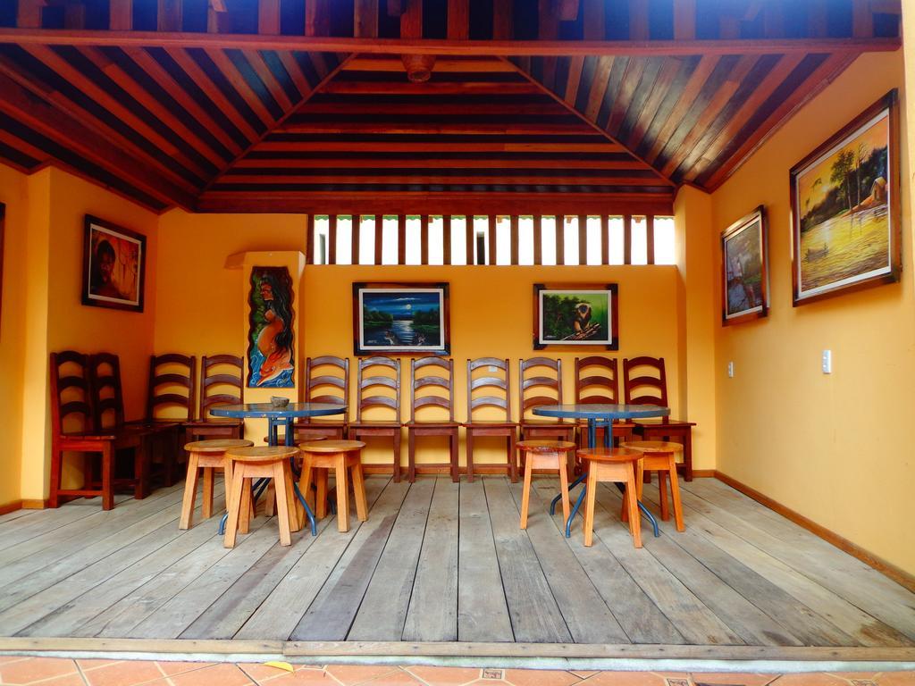 Hostel Manaus Hostal *